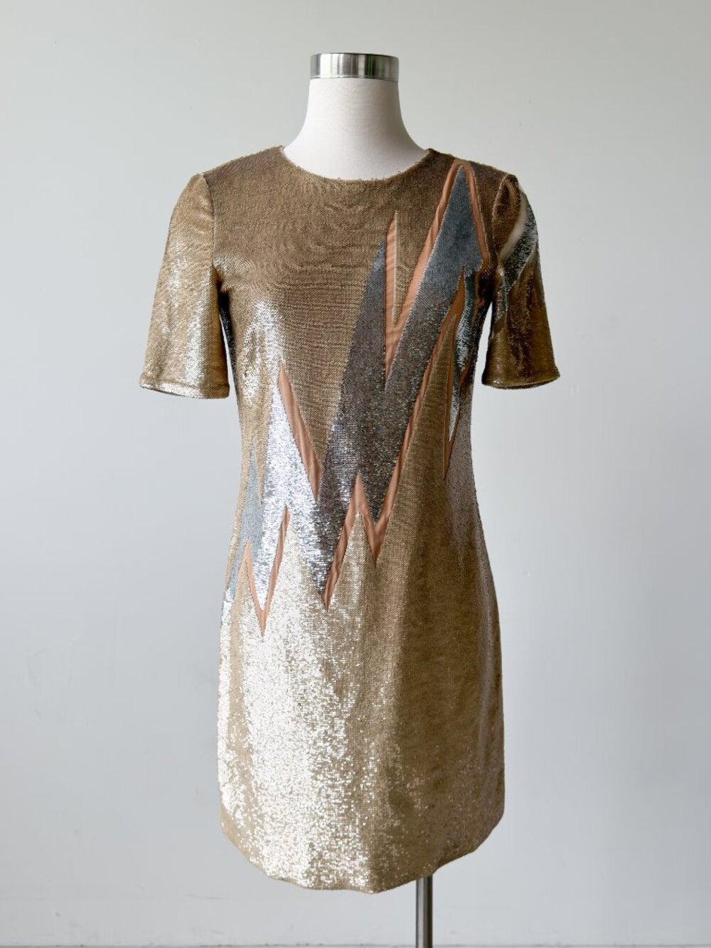 Emilio Pucci Sequin Lightning Bolt Mesh Shift Mini Dress Gold Silver IT 38 US 4 - Picture 3 of 13